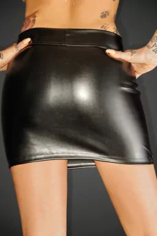 Mini jupe sexy noire avec un zip en biais à double ouverture. - détail
